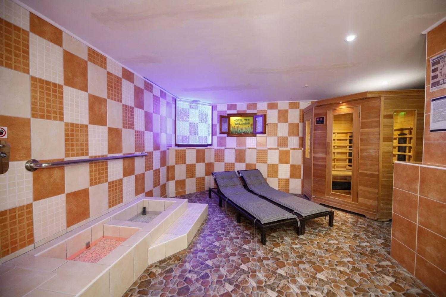 Hotel TTC Vrchlabí Extérieur photo